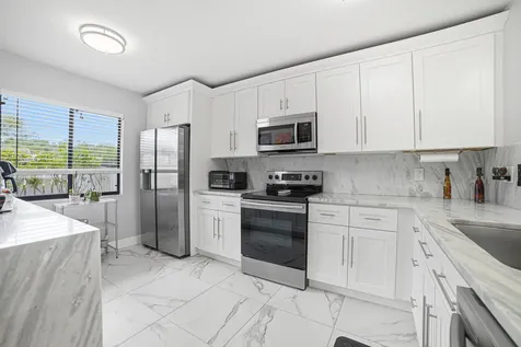 6149 Pointe Regal Circle Delray Beach FL 33484
