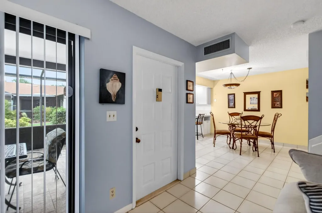 2686 NW 7th Court Delray Beach FL 33445