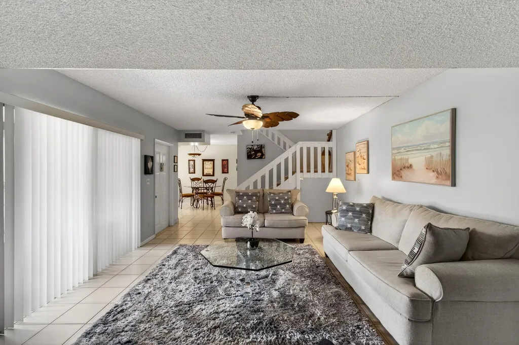 2686 NW 7th Court Delray Beach FL 33445