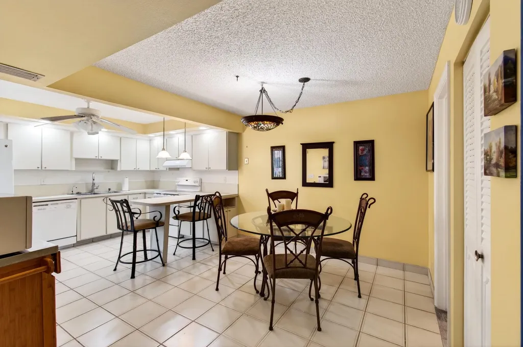 2686 NW 7th Court Delray Beach FL 33445