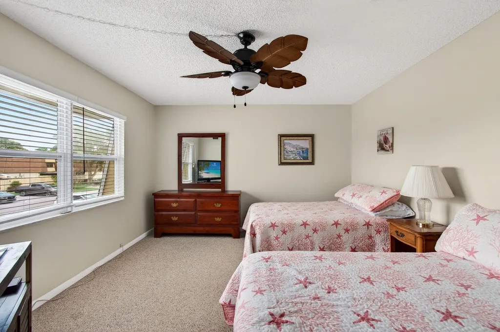 2686 NW 7th Court Delray Beach FL 33445