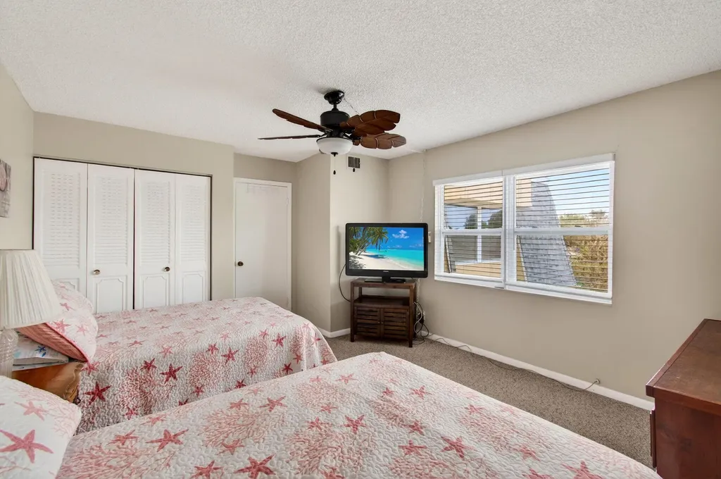 2686 NW 7th Court Delray Beach FL 33445