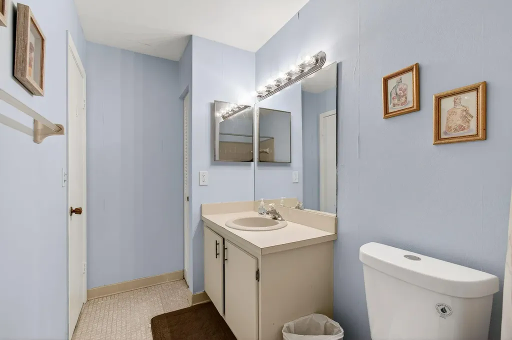 2686 NW 7th Court Delray Beach FL 33445
