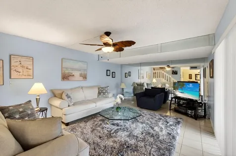 2686 NW 7th Court Delray Beach FL 33445