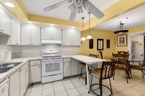 2686 NW 7th Court Delray Beach FL 33445