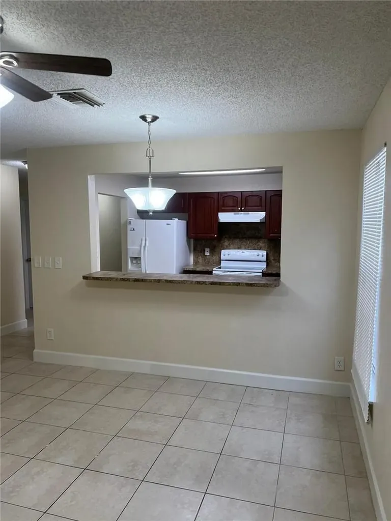 9 NE 44th Street Deerfield Beach FL 33064