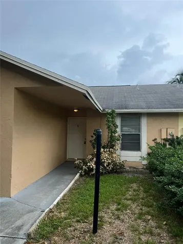 9 NE 44th Street Deerfield Beach FL 33064