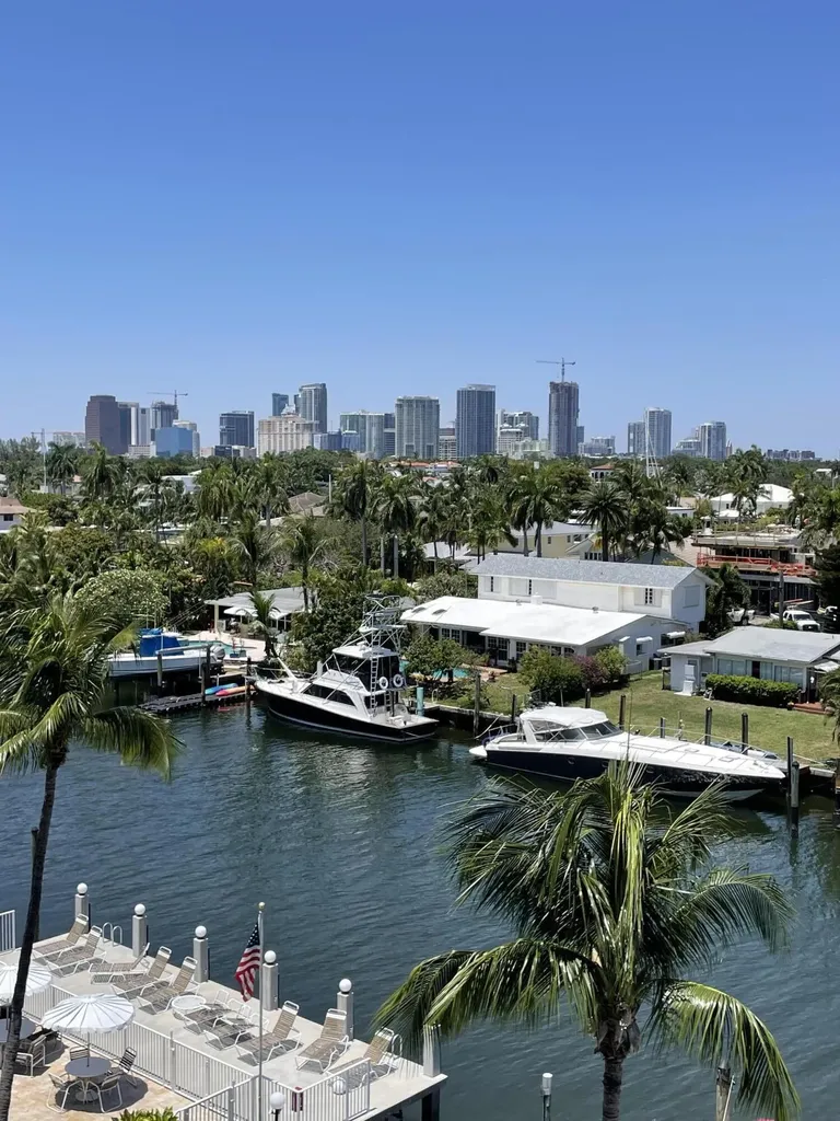 1731 SE 15th Street Fort Lauderdale FL 33316