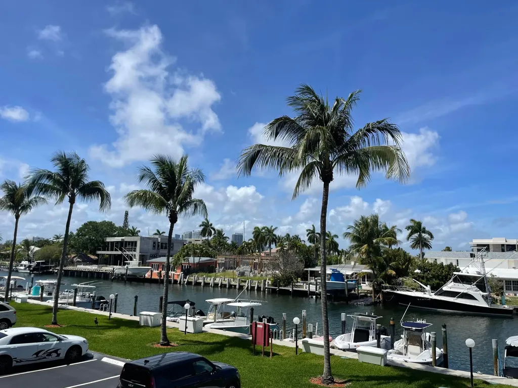 1731 SE 15th Street Fort Lauderdale FL 33316