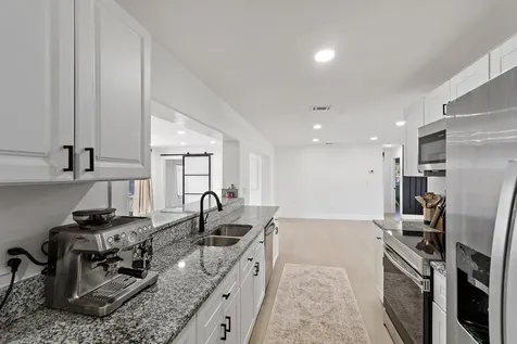 1851 SE Jackson Street Stuart FL 34997