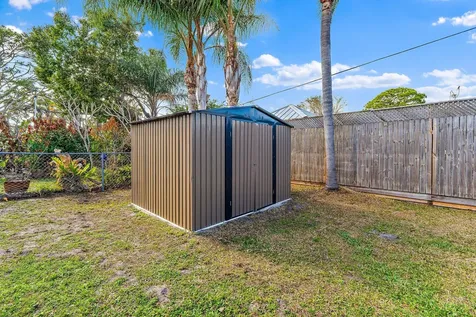 1851 SE Jackson Street Stuart FL 34997