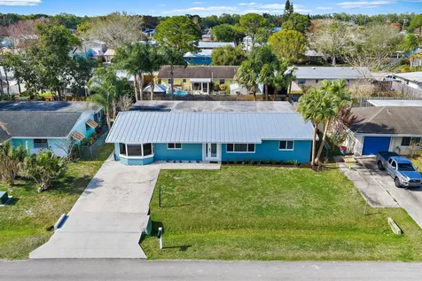 1851 SE Jackson Street Stuart FL 34997