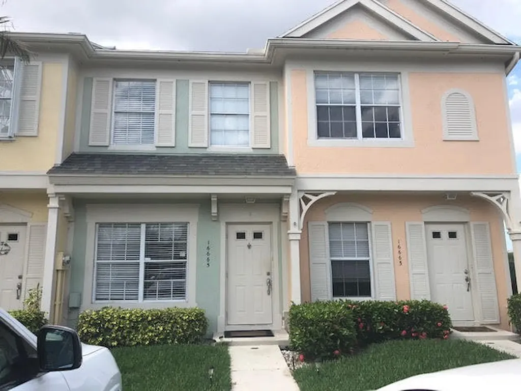 16665 Hemingway Drive Weston FL 33326