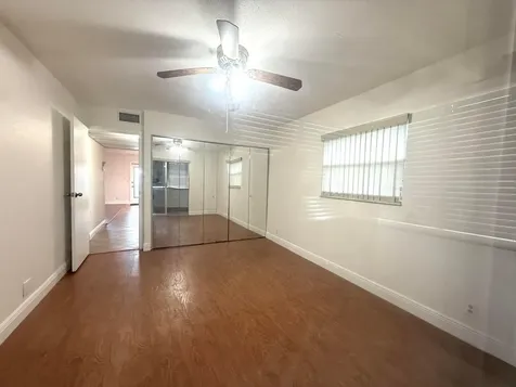 569 Monaco L Delray Beach FL 33446