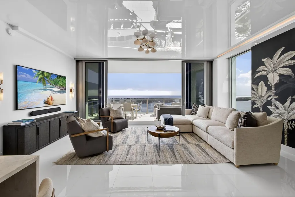2 Water Club Way North Palm Beach FL 33408