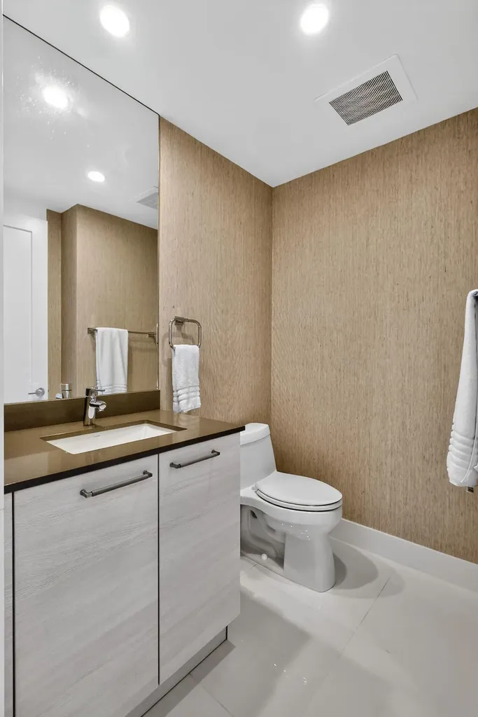 2 Water Club Way North Palm Beach FL 33408
