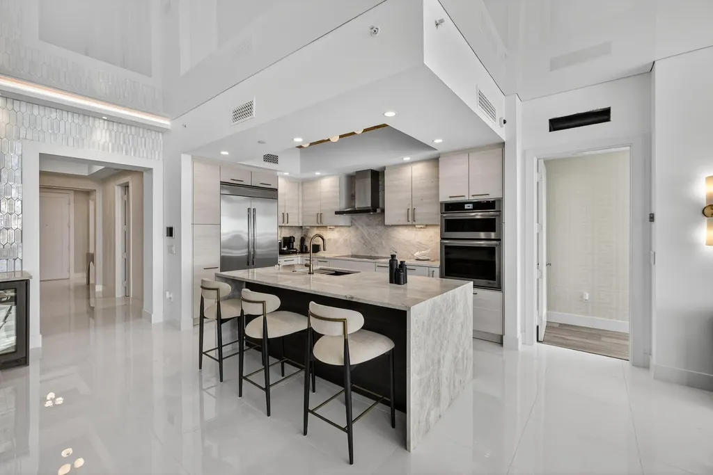 2 Water Club Way North Palm Beach FL 33408