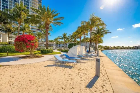 2 Water Club Way North Palm Beach FL 33408