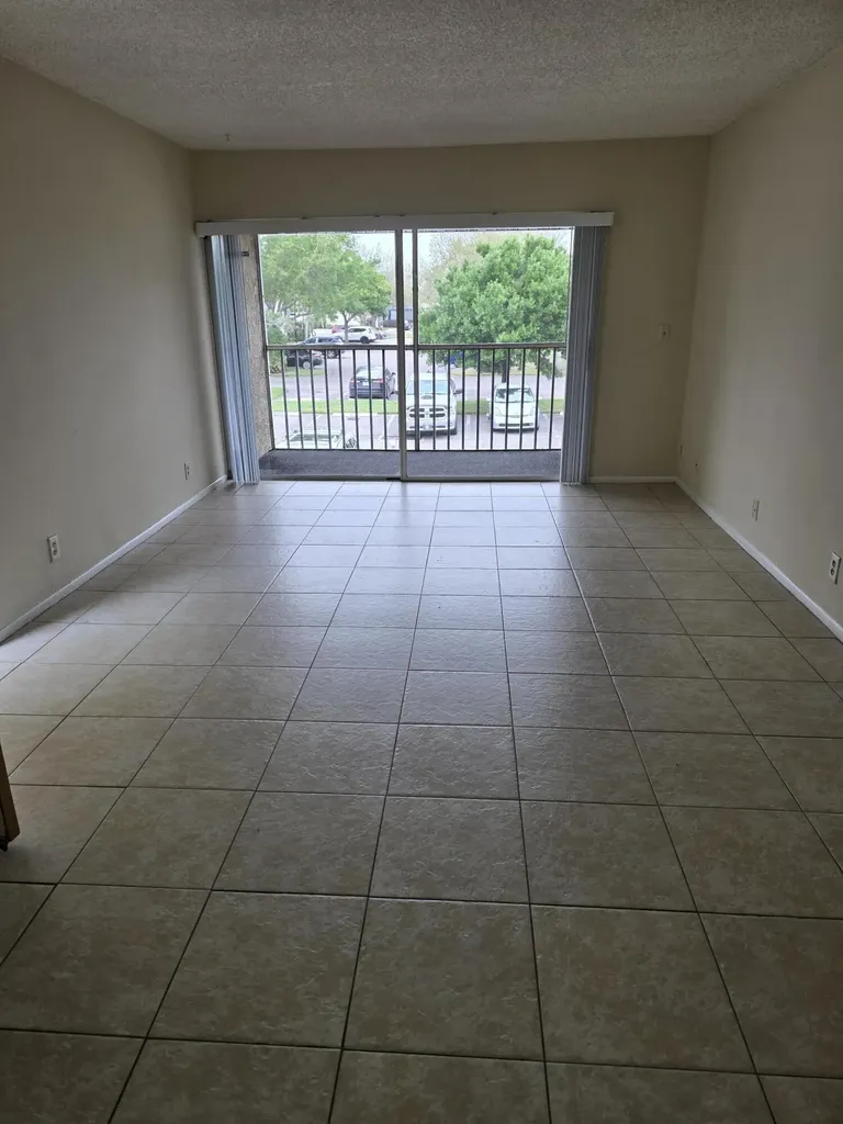 1520 SE Royal Green Circle Port St Lucie FL 34952