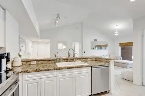 284 Village Boulevard Tequesta FL 33469