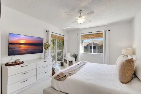 284 Village Boulevard Tequesta FL 33469