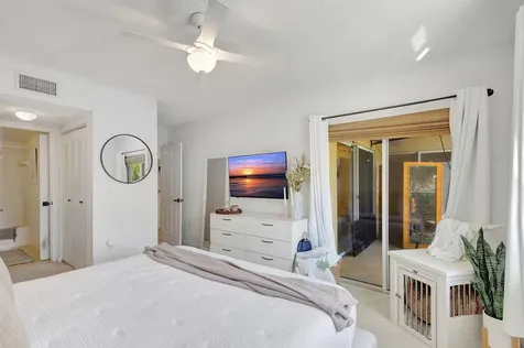 284 Village Boulevard Tequesta FL 33469