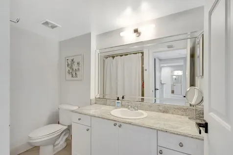 284 Village Boulevard Tequesta FL 33469