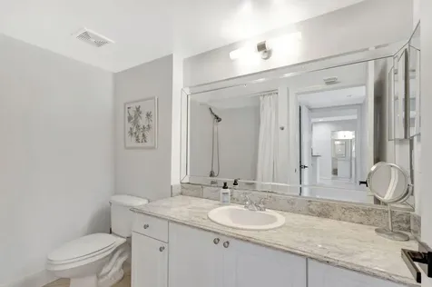 284 Village Boulevard Tequesta FL 33469