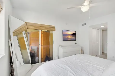 284 Village Boulevard Tequesta FL 33469