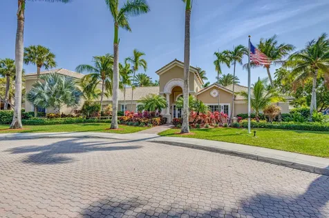 284 Village Boulevard Tequesta FL 33469