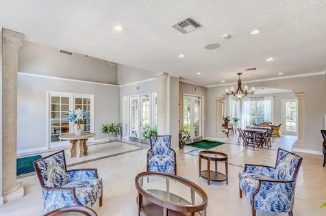 284 Village Boulevard Tequesta FL 33469