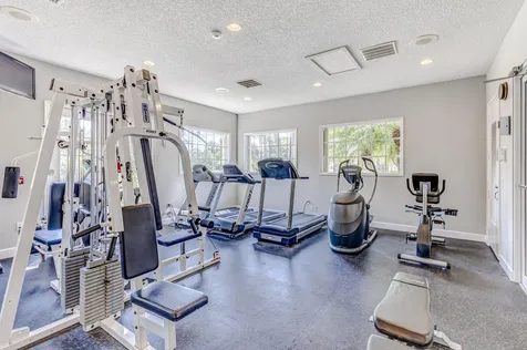 284 Village Boulevard Tequesta FL 33469