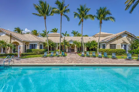 284 Village Boulevard Tequesta FL 33469