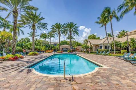 284 Village Boulevard Tequesta FL 33469