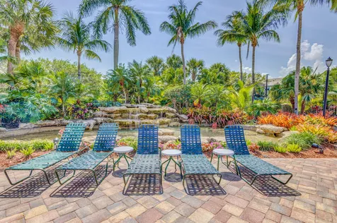 284 Village Boulevard Tequesta FL 33469