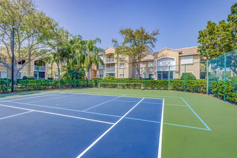 284 Village Boulevard Tequesta FL 33469