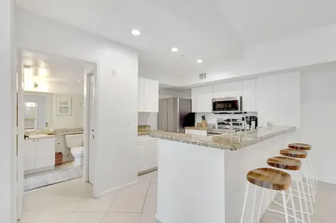 284 Village Boulevard Tequesta FL 33469