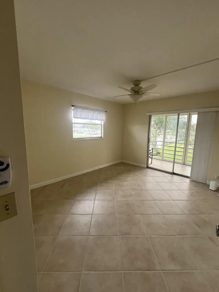 192 Monaco D Delray Beach FL 33446
