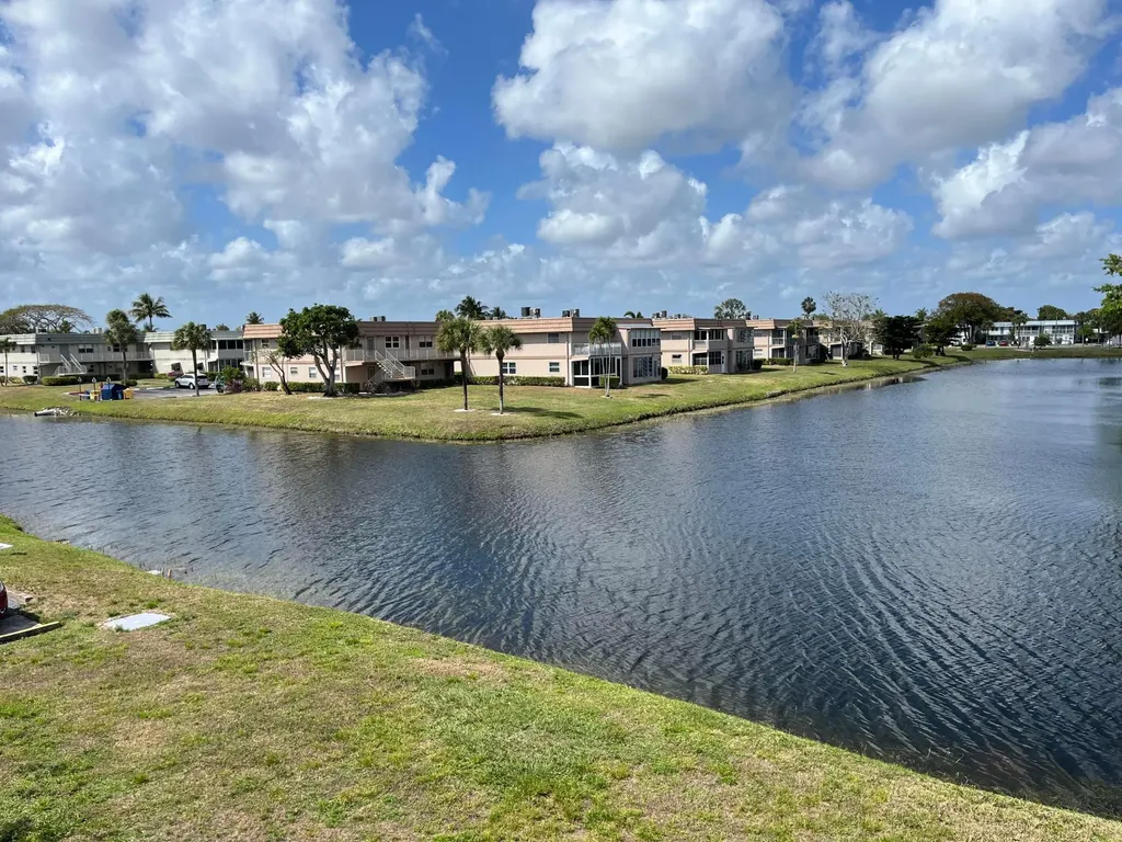 192 Monaco D Delray Beach FL 33446