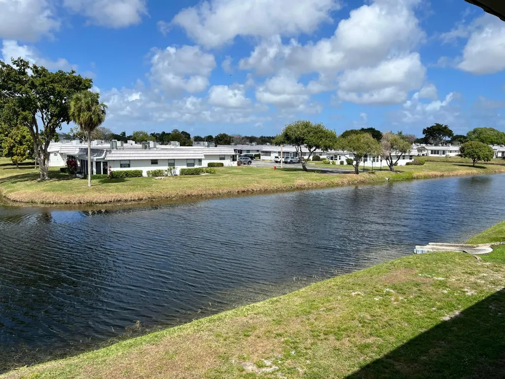192 Monaco D Delray Beach FL 33446