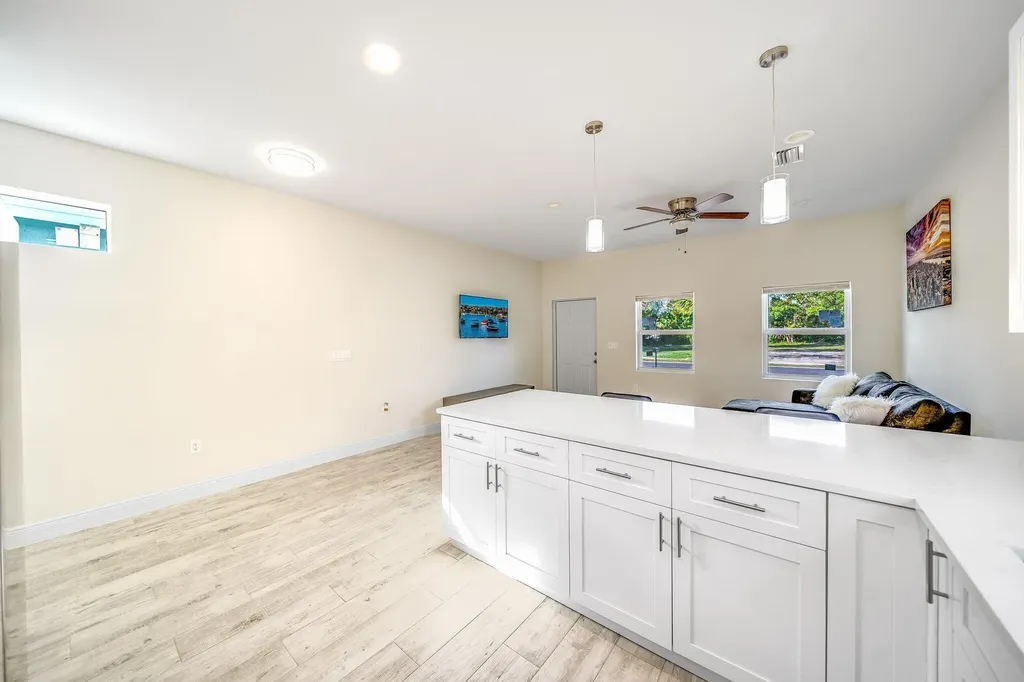 2710 Nokomis Avenue West Palm Beach FL 33409