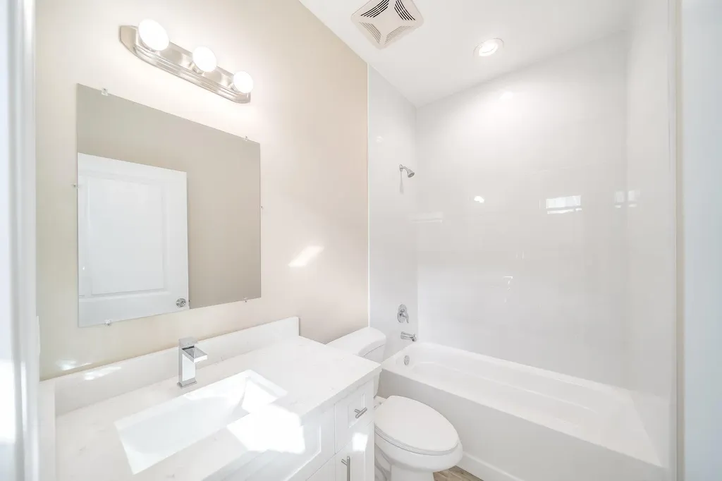 2710 Nokomis Avenue West Palm Beach FL 33409