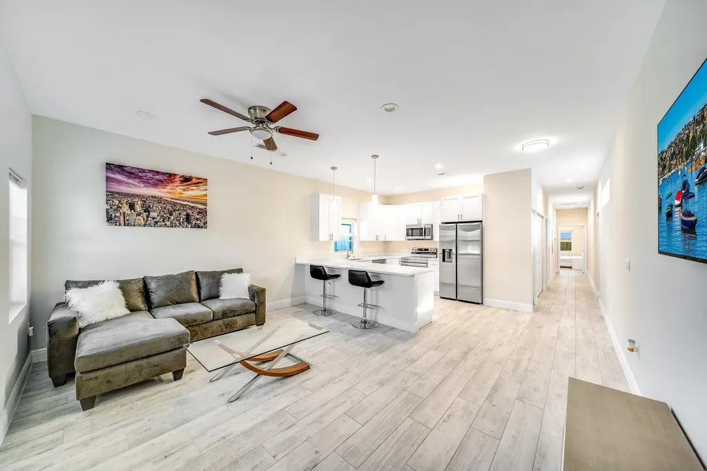 2710 Nokomis Avenue West Palm Beach FL 33409