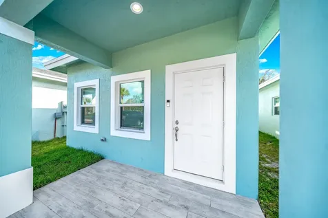 2710 Nokomis Avenue West Palm Beach FL 33409