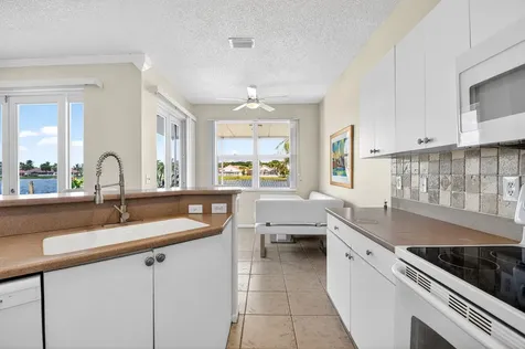 7948 La Rose Court Greenacres FL 33467