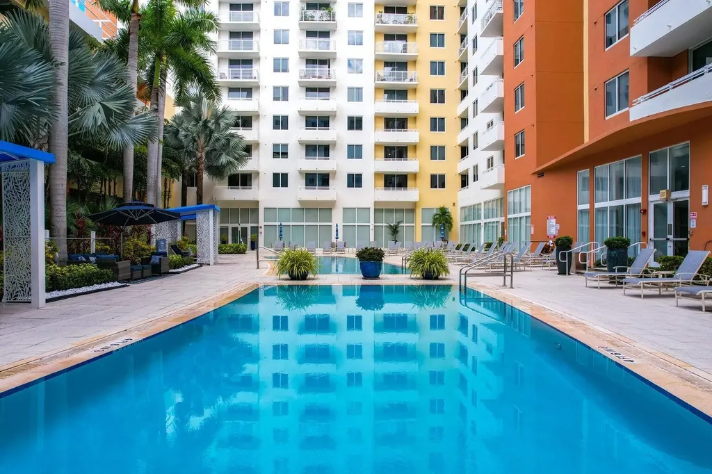 18800 NE 29th Avenue Aventura FL 33180