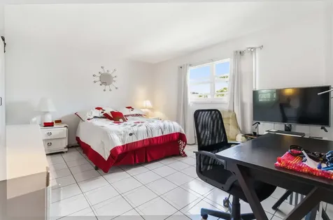 1024 SE 5th Avenue Dania Beach FL 33004