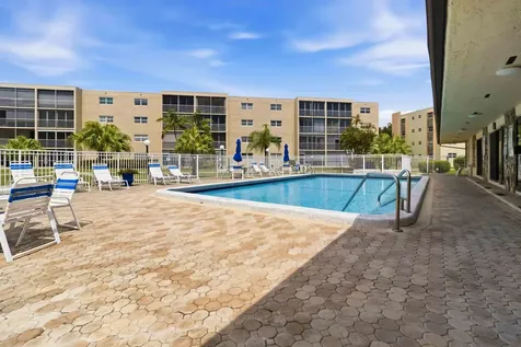 1024 SE 5th Avenue Dania Beach FL 33004