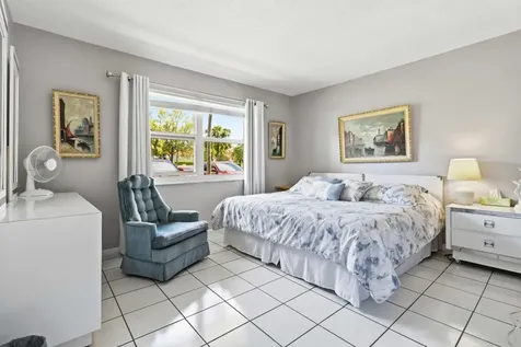 1024 SE 5th Avenue Dania Beach FL 33004