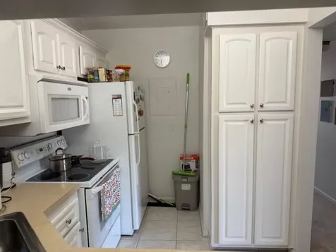 812 Sky Pine Way Greenacres FL 33415